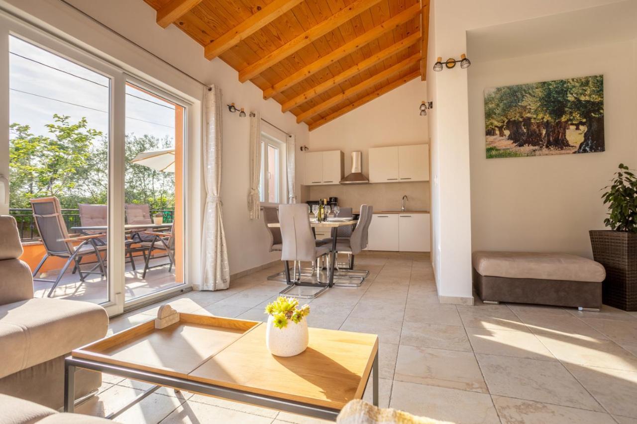Holiday House Toici Nenadici  Экстерьер фото
